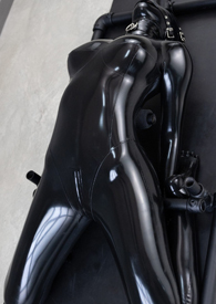 ��װ��ɫ������ż